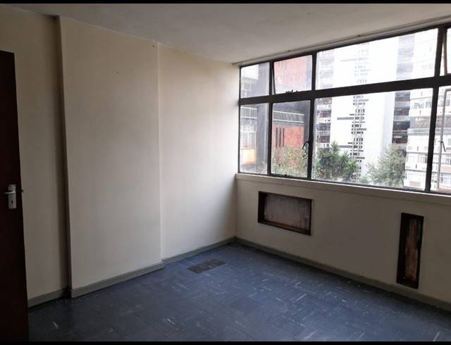 2 BEDROOM APARTMENT FOR SALE IN SUNNYSIDE